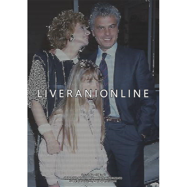 ENRICA BONACCORTI CONDUTTRICE TELEVISIVA CON MICHELE PLACIDO E LA FIGLIA VERDIANA NEL 1987 - RETROSPETTIVA ©ARCHIVIO AGENZIA ALDO LIVERANI SAS