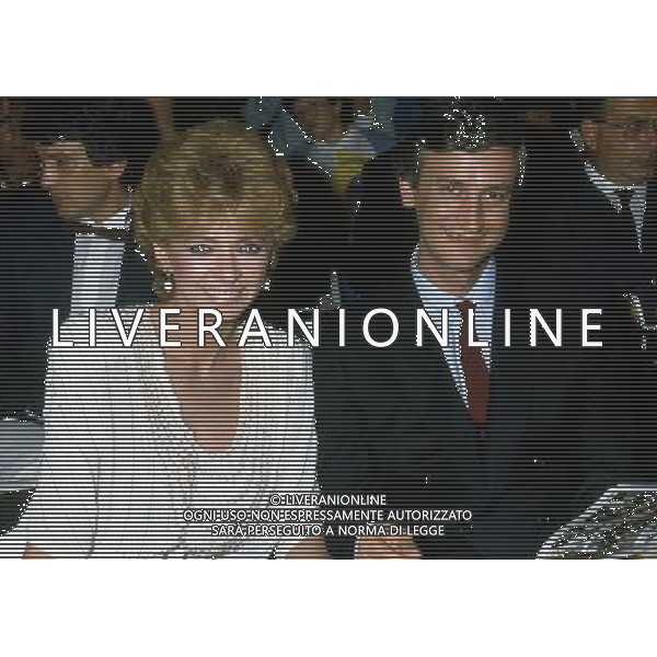 ENRICA BONACCORTI CONDUTTRICE TELEVISIVA CON PIERO BADALONI - RETROSPETTIVA ©ARCHIVIO AGENZIA ALDO LIVERANI SAS