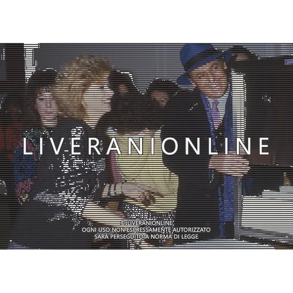 ENRICA BONACCORTI CONDUTTRICE TELEVISIVA CON RENZO ARBORE NEL 1986 - RETROSPETTIVA ©ARCHIVIO AGENZIA ALDO LIVERANI SAS