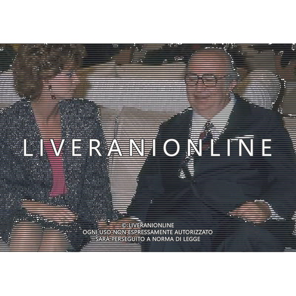 ENRICA BONACCORTI CONDUTTRICE TELEVISIVA CON GIOVANNI SPADOLINI NEL 1986 - RETROSPETTIVA ©ARCHIVIO AGENZIA ALDO LIVERANI SAS