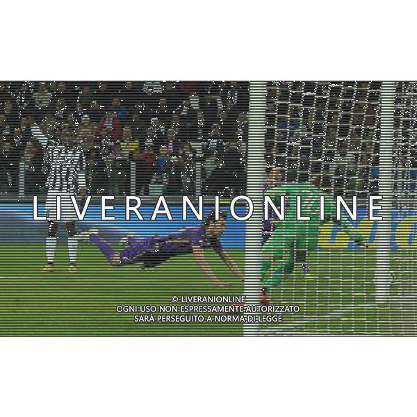 Coppa Italia TIM Cup 2014/2015 Semifinale Andata Torino - 05.03.2015 Juventus-Fiorentina Nella Foto: il gol mancato da basanta /Ph.Vitez-Ag. Aldo Liverani