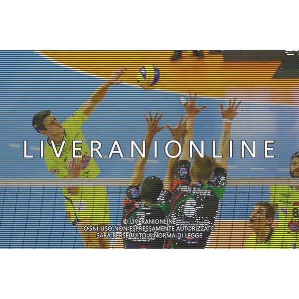 Thibault Rossard - 05.03.2015 - Toulouse / Tourcoing - 23eme journee de Ligue A Photo : Manuel Blondeau / Icon Sport /Agenzia Aldo Liverani sas - ITALY ONLY - EDITORIAL USE ONLY
