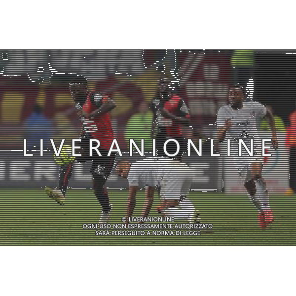Paul Georges NTEP / Florent MALOUDA - 07.03.2015 - Rennes / Metz - 28eme journee de Ligue 1 Photo : Vincent Michel / Icon Sport /Agenzia Aldo Liverani sas - ITALY ONLY - EDITORIAL USE ONLY