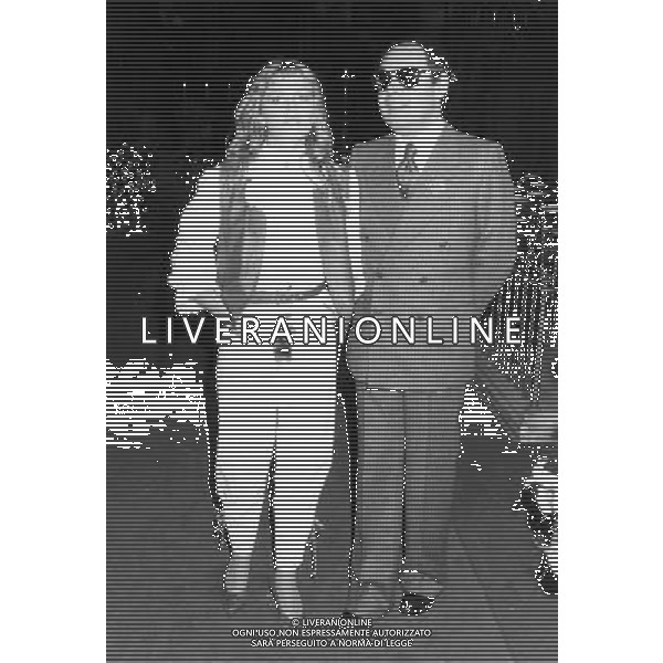 GIANNI BONCOMPAGNI CONDUTTORE, AUTORE E REGISTA TELEVISIVO CON ISABELLA FERRARI - RETROSPETTIVA ©ARCHIVIO AGENZIA ALDO LIVERANI SAS