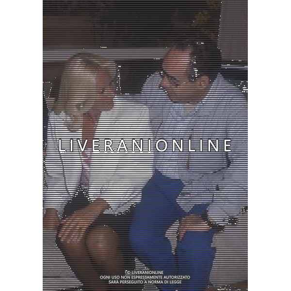 GIANNI BONCOMPAGNI CONDUTTORE, AUTORE E REGISTA TELEVISIVO CON GABRIELLA FARINON NEL 1986 - RETROSPETTIVA ©ARCHIVIO AGENZIA ALDO LIVERANI SAS