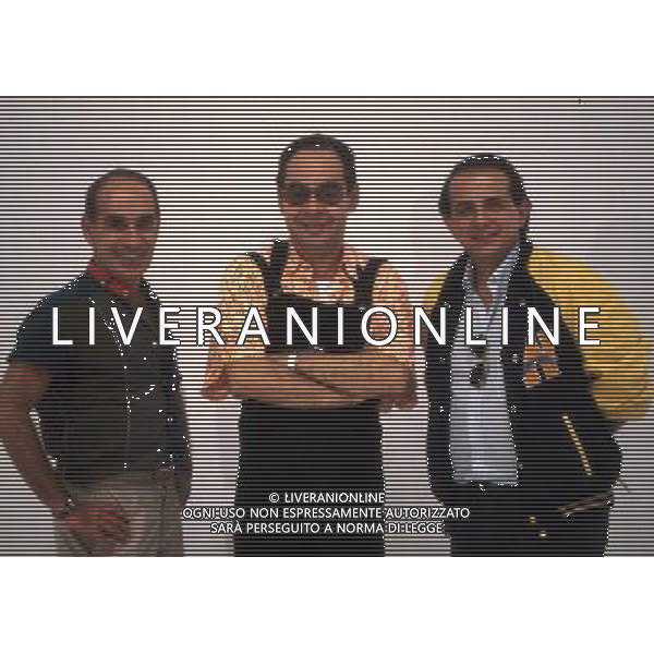 GIANNI BONCOMPAGNI CONDUTTORE, AUTORE E REGISTA TELEVISIVO CON DON LURIO E GIANCARLO MAGALLI NEL 1985 - RETROSPETTIVA ©ARCHIVIO AGENZIA ALDO LIVERANI SAS