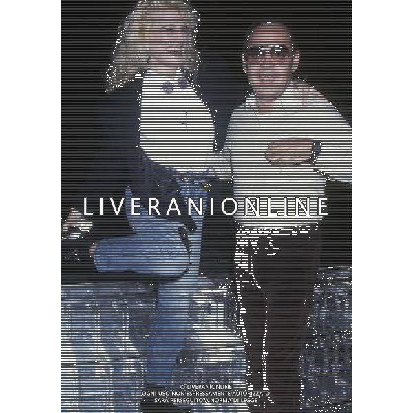 GIANNI BONCOMPAGNI CONDUTTORE, AUTORE E REGISTA TELEVISIVO CON HEATHER PARISI NEL 1986 - RETROSPETTIVA ©ARCHIVIO AGENZIA ALDO LIVERANI SAS