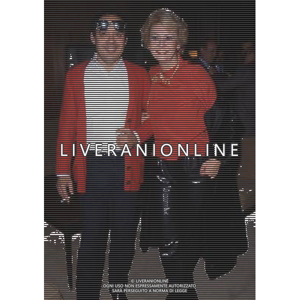 GIANNI BONCOMPAGNI CONDUTTORE, AUTORE E REGISTA TELEVISIVO CON ANNA MARIA GAMBINERI - RETROSPETTIVA ©ARCHIVIO AGENZIA ALDO LIVERANI SAS