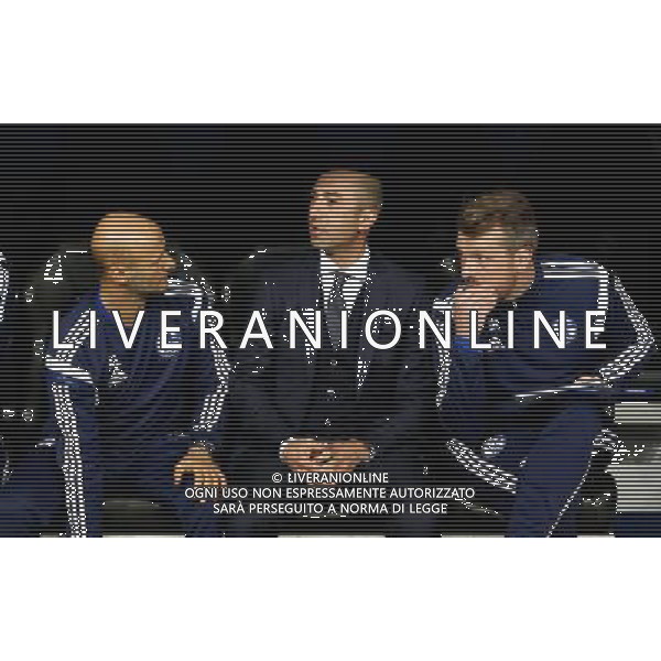 firo : 10.03.2015 Fu§ball, CL, Champions League, Saison 2014/2015, Achtelfinale,RŸckspiel, Real Madrid - FC Schalke 04 3:4 Trainer Roberto DI MATTEO $worldrights,Es gelten unsere AGB, einsehbar auf www.firosportphoto.de, copyright by firo sportphoto: Coesfelder Str. 207 D-48249 DŸlmen www.firosportphoto.de mail@firosportphoto.de (V o l k s b a n k B o c h u m - W i t t e n ) BLZ.: 430 601 29 Kt. Nr.: 341 117 100 Tel:Ê +49-2594-9916004 Fax:Ê+49-2594-9916005 AG ALDO LIVERANI SAS ONLY ITALY