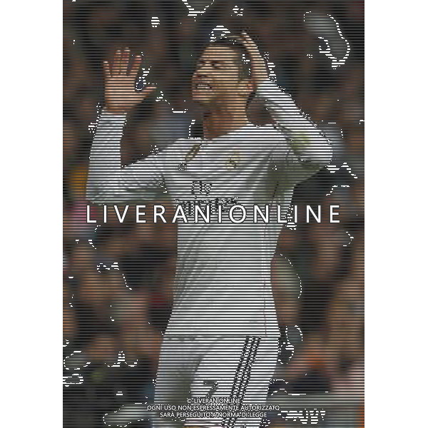 firo : 10.03.2015 Fu§ball, CL, Champions League, Saison 2014/2015, Achtelfinale,RŸckspiel, Real Madrid - FC Schalke 04 3:4 Cristiano Ronaldo, EnttŠuschung $worldrights,Es gelten unsere AGB, einsehbar auf www.firosportphoto.de, copyright by firo sportphoto: Coesfelder Str. 207 D-48249 DŸlmen www.firosportphoto.de mail@firosportphoto.de (V o l k s b a n k B o c h u m - W i t t e n ) BLZ.: 430 601 29 Kt. Nr.: 341 117 100 Tel:Ê +49-2594-9916004 Fax:Ê+49-2594-9916005 AG ALDO LIVERANI SAS ONLY ITALY