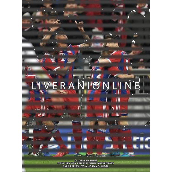 firo Fu§ball,Fussball, 11.03.2015 Uefa Champions League, CL, Saison 2014/2015 Achtelfinale RŸckspiel FC Bayern MŸnchen, Muenchen, FCB, - FC Schachtar Donezk, Jubel, jubeln, Gestik, Jerome Boateng, Bayern, $worldrightsEs gelten unsere AGB, einsehbar auf www.firosportphoto.de copyright by firo sportphoto: Coesfelder Str.207 48249 DŸlmen www.firosportphoto.de mail@firosportphoto.de (V o l k s b a n k B o c h u m - W i t t e n ) BLZ.: 430 601 29 Kt. Nr.: 341 117 100 Tel:Ê 02594 - 9916004 Fax:Ê02594 - 9916005 AG ALDO LIVERANI SAS ONLY ITALY