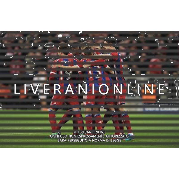 firo Fu§ball,Fussball, 11.03.2015 Uefa Champions League, CL, Saison 2014/2015 Achtelfinale RŸckspiel FC Bayern MŸnchen, Muenchen, FCB, - FC Schachtar Donezk, Jubel, jubeln, Gestik, Thomas MŸller, Mueller, Bayern, $worldrightsEs gelten unsere AGB, einsehbar auf www.firosportphoto.de copyright by firo sportphoto: Coesfelder Str.207 48249 DŸlmen www.firosportphoto.de mail@firosportphoto.de (V o l k s b a n k B o c h u m - W i t t e n ) BLZ.: 430 601 29 Kt. Nr.: 341 117 100 Tel:Ê 02594 - 9916004 Fax:Ê02594 - 9916005 AG ALDO LIVERANI SAS ONLY ITALY