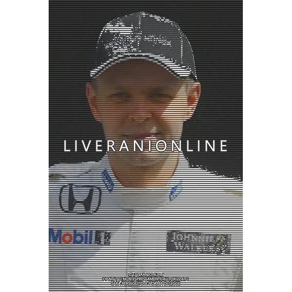 Kevin Magnussen (DEN) McLaren. 12.03.2015. Formula 1 World Championship, Rd 1, Australian Grand Prix, Albert Park, Melbourne, Australia, Preparation Day. AG ALDO LIVERANI SAS ONLY ITALY
