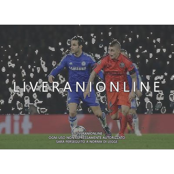 Paris Saint-Germain\'s Marco Verratti battles for possession with Chelsea\'s Cesc Fabregas Photographer Ashley Western/CameraSport Football - UEFA Champions League Round of 16, Second Leg - Chelsea v Paris Saint-Germain - Wednesday 11th March 2015 - Stamford Bridge - London © CameraSport - 43 Linden Ave. Countesthorpe. Leicester. England. LE8 5PG - Tel: +44 (0) 116 277 4147 - admin@camerasport.com - www.camerasport.com AG ALDO LIVERANI SAS ONLY ITALY