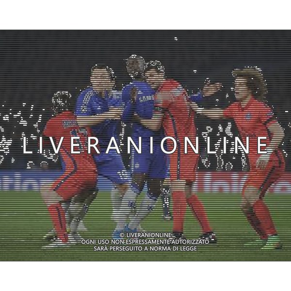 Chelsea and Paris Saint-Germain players jostling for positions at a corner Photographer Ashley Western/CameraSport Football - UEFA Champions League Round of 16, Second Leg - Chelsea v Paris Saint-Germain - Wednesday 11th March 2015 - Stamford Bridge - London © CameraSport - 43 Linden Ave. Countesthorpe. Leicester. England. LE8 5PG - Tel: +44 (0) 116 277 4147 - admin@camerasport.com - www.camerasport.com AG ALDO LIVERANI SAS ONLY ITALY