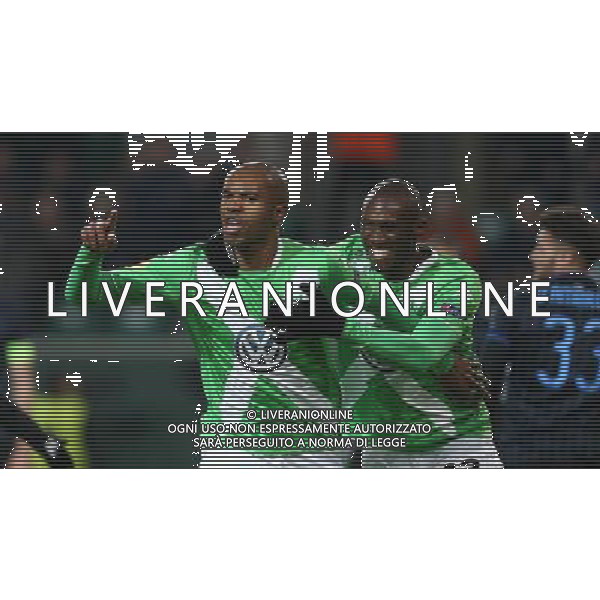 firo Fu§ball,Fussball, 12.03.2015 UEFA Europa-League Saison 2014/2015 Achtelfinale, 1/8-Finale VFL Wolfsburg - Inter Mailand, Football Club Internazionale Milano, Wolfsburg, jubel, Torjubel, nach dem Tor zum 1-1, Naldo mit Guilavogui $worldrightsEs gelten unsere AGB, einsehbar auf www.firosportphoto.de copyright by firo sportphoto: Coesfelder Str. 207 D- 48249 DŸlmen www.firosportphoto.de mail@firosportphoto.de (V o l k s b a n k B o c h u m - W i t t e n ) BLZ.: 430 601 29 Kt. Nr.: 341 117 100 Tel: +49-2594 - 9916004 Fax: +49-2594 - 9916005 /Agenzia Aldo Liverani sas - ITALY ONLY - EDITORIAL USE ONLY