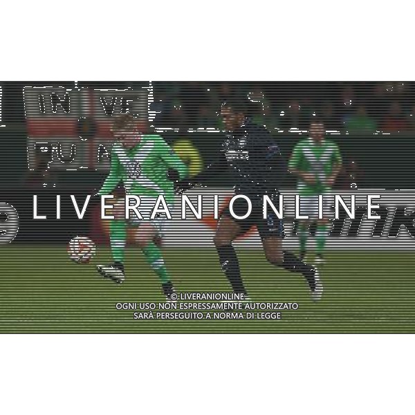 firo Fu§ball,Fussball, 12.03.2015 UEFA Europa-League Saison 2014/2015 Achtelfinale, 1/8-Finale VFL Wolfsburg - Inter Mailand, Football Club Internazionale Milano, Wolfsburg, Kevin de Bruyne im Zweikampf mit Juan $worldrightsEs gelten unsere AGB, einsehbar auf www.firosportphoto.de copyright by firo sportphoto: Coesfelder Str. 207 D- 48249 DŸlmen www.firosportphoto.de mail@firosportphoto.de (V o l k s b a n k B o c h u m - W i t t e n ) BLZ.: 430 601 29 Kt. Nr.: 341 117 100 Tel: +49-2594 - 9916004 Fax: +49-2594 - 9916005 /Agenzia Aldo Liverani sas - ITALY ONLY - EDITORIAL USE ONLY