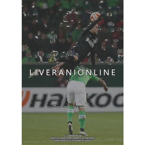 firo Fu§ball,Fussball, 12.03.2015 UEFA Europa-League Saison 2014/2015 Achtelfinale, 1/8-Finale VFL Wolfsburg - Inter Mailand, Football Club Internazionale Milano, Wolfsburg, Vierinha im Zweikampf mit Rodrigo Palacio $worldrightsEs gelten unsere AGB, einsehbar auf www.firosportphoto.de copyright by firo sportphoto: Coesfelder Str. 207 D- 48249 DŸlmen www.firosportphoto.de mail@firosportphoto.de (V o l k s b a n k B o c h u m - W i t t e n ) BLZ.: 430 601 29 Kt. Nr.: 341 117 100 Tel: +49-2594 - 9916004 Fax: +49-2594 - 9916005 /Agenzia Aldo Liverani sas - ITALY ONLY - EDITORIAL USE ONLY