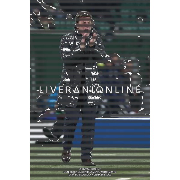 firo Fu§ball,Fussball, 12.03.2015 UEFA Europa-League Saison 2014/2015 Achtelfinale, 1/8-Finale VFL Wolfsburg - Inter Mailand, Football Club Internazionale Milano, Wolfsburg, Trainer, Dieter Hecking, klatscht, schreit, jubel, Emotion, $worldrightsEs gelten unsere AGB, einsehbar auf www.firosportphoto.de copyright by firo sportphoto: Coesfelder Str. 207 D- 48249 DŸlmen www.firosportphoto.de mail@firosportphoto.de (V o l k s b a n k B o c h u m - W i t t e n ) BLZ.: 430 601 29 Kt. Nr.: 341 117 100 Tel: +49-2594 - 9916004 Fax: +49-2594 - 9916005 /Agenzia Aldo Liverani sas - ITALY ONLY - EDITORIAL USE ONLY
