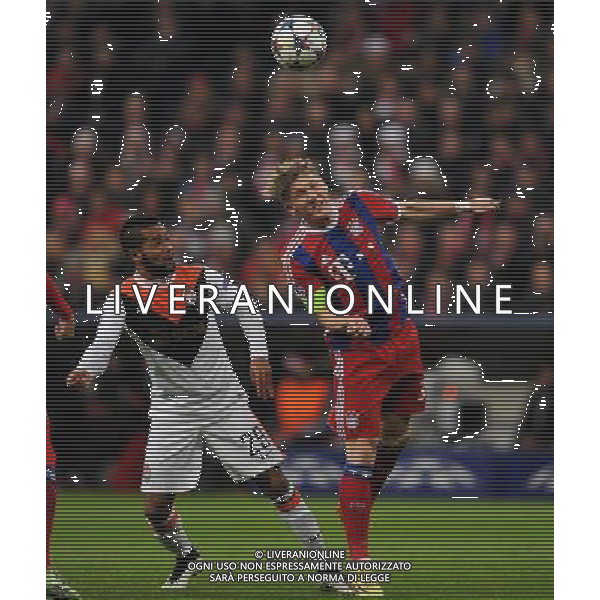 firo Fu§ball,Fussball, 11.03.2015 Uefa Champions League, CL, Saison 2014/2015 Achtelfinale RŸckspiel FC Bayern MŸnchen, Muenchen, FCB, - FC Schachtar Donezk, 7 : 0, Zweikampf, Bastian Schweinsteiger, Bayern, gegen Alex Teixeira, Donezk, $worldrightsEs gelten unsere AGB, einsehbar auf www.firosportphoto.de copyright by firo sportphoto: Coesfelder Str.207 48249 DŸlmen www.firosportphoto.de mail@firosportphoto.de (V o l k s b a n k B o c h u m - W i t t e n ) BLZ.: 430 601 29 Kt. Nr.: 341 117 100 Tel:Ê 02594 - 9916004 Fax:Ê02594 - 9916005 AG ALDO LIVERANI SAS ONLY ITALY