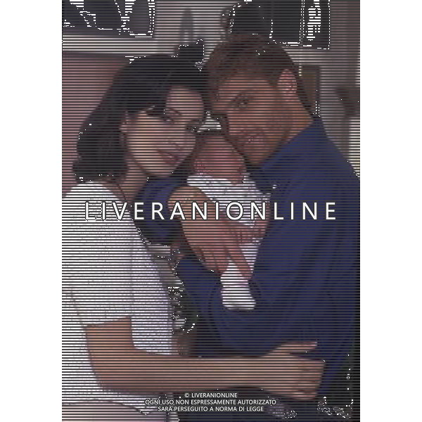 RETROSPETTIVA LUIGI APOLLONI CALCIATORE NELLA FOTO LUIGI APOLLONI CON LA MOGLIE LIVIA GALEOTTI E LA FIGLIA IRENE AG ALDO LIVERANI SAS