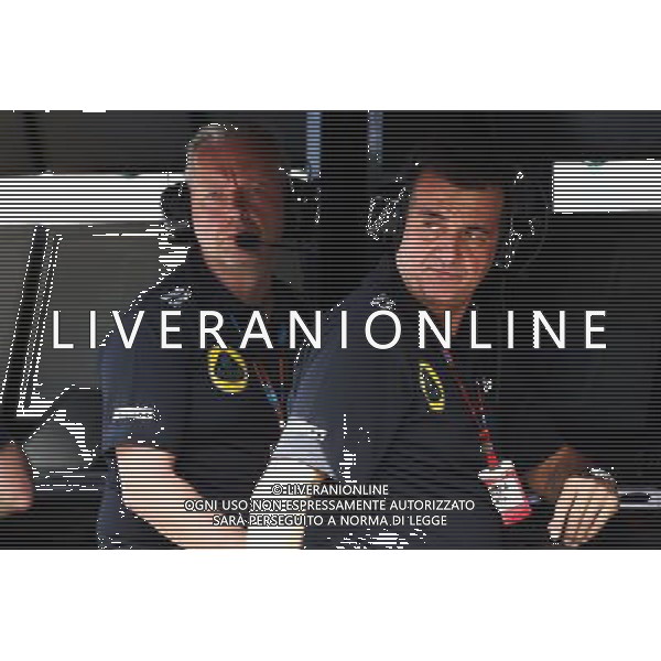 (L to R): Paul Seaby (GBR) Lotus F1 Team, Team Manager and Federico Gastaldi (ARG) Lotus F1 Team Deputy Team Principal on the pit gantry. 14.03.2015. Formula 1 World Championship, Rd 1, Australian Grand Prix, Albert Park, Melbourne, Australia, Qualifying Day. AG ALDO LIVERANI SAS ONLY ITALY