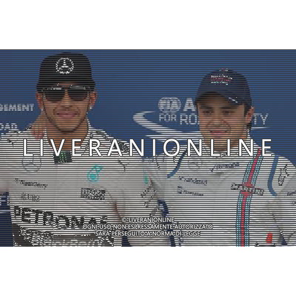 Lewis Hamilton (GBR), Mercedes AMG F1 Team and Felipe Massa (BRA), Williams F1 Team 14.03.2015. Formula 1 World Championship, Rd 1, Australian Grand Prix, Albert Park, Melbourne, Australia, Qualifying Day. AG ALDO LIVERANI SAS ONLY ITALY