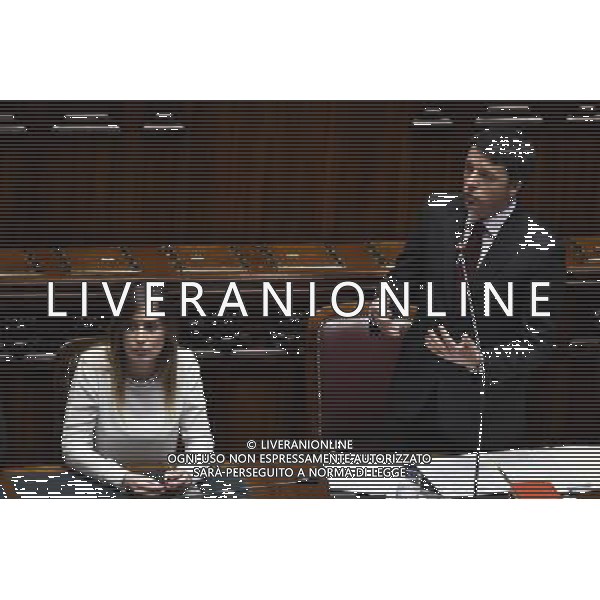 Roma - 18/03/2015 - Montecitorio - Comunicazioni del Presidente del Consiglio dei ministri in vista del Consiglio europeo - nella foto: Matteo Renzi e Maria Elena Boschi / Ph. Fabrizio Corradetti - Ag. Aldo Liverani Sas