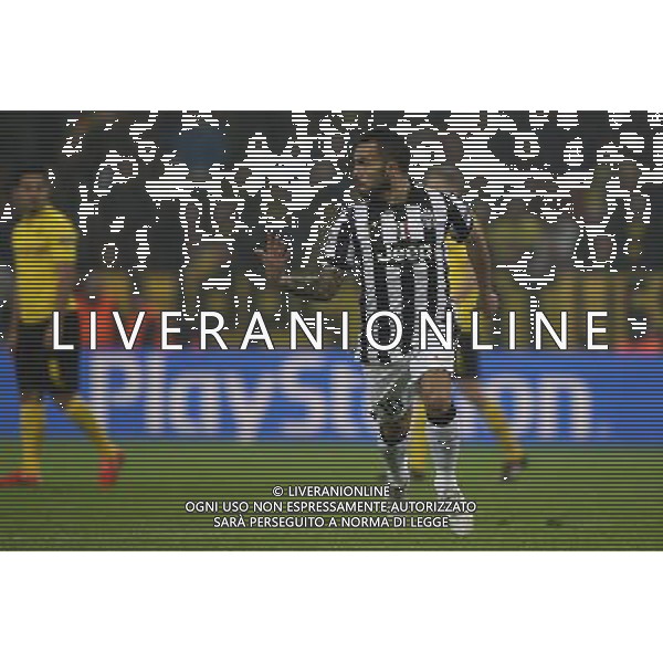 Fu§ball, firo : 18.03.2015 CL, Champions League, Saison 2014/2015, BVB, Borussia Dortmund, Juventus Turin, Torjubel, Freude, Jubel, Freude, Carlos Tevez, Juventus Turin, ganze Figur, Ilkay GUENDOGAN G†NDOGAN, BVB Borussia Dortmund, - esultanza dopo il gol $worldrightsEs gelten unsere AGB, einsehbar auf www.firosportphoto.de, copyright by firo sportphoto: /Agenzia Aldo Liverani sas - ITALY ONLY - EDITORIAL USE ONLY