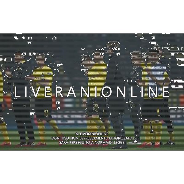 firo Fu§ball,Fussball, 18.03.2015 Uefa Champions League Achtelfinale , Saison 2014/2015 BVB Borussia Dortmund - Juventus Turin 0:3 Abgang EnttŠuscht EnttŠuschung Marco Reus udn Co $worldrightsEs gelten unsere AGB, einsehbar auf www.firosportphoto.de copyright by firo sportphoto: /Agenzia Aldo Liverani sas - ITALY ONLY - EDITORIAL USE ONLY
