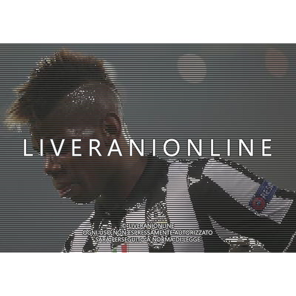 Fu§ball, firo : 18.03.2015 CL, Champions League, Saison 2014/2015, BVB, Borussia Dortmund, Juventus Turin,0:3 Paul Pogba, Juventus Turin, am Boden, Gestik, Mimik, Leonardo Bonucci, Juventus Turin, muss verletzt ausgewechselt werden, $worldrightsEs gelten unsere AGB, einsehbar auf www.firosportphoto.de, copyright by firo sportphoto: /Agenzia Aldo Liverani sas - ITALY ONLY - EDITORIAL USE ONLY