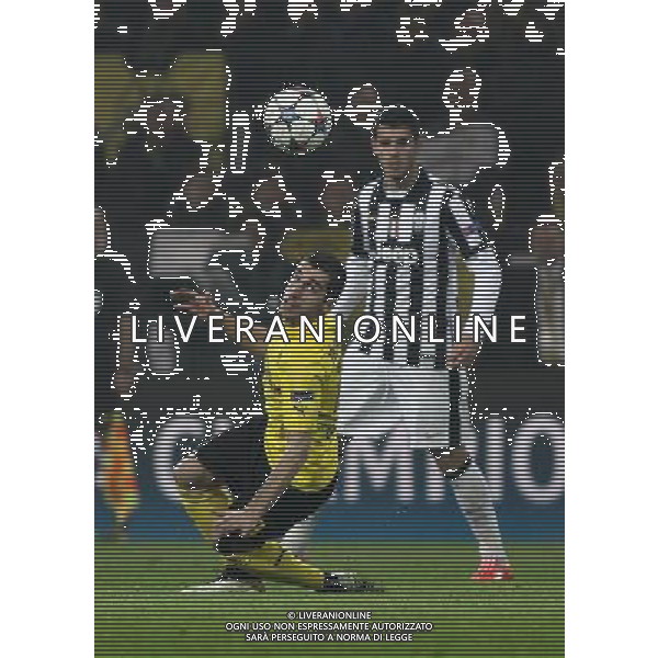 Fu§ball, firo : 18.03.2015 CL, Champions League, Saison 2014/2015, BVB, Borussia Dortmund, Juventus Turin,0:3 Einzelaktion, Zweikampf, Henrikh MKHITARYAN, BVB Borussia Dortmund, Morata, Juventus Turin, ganze Figur, Mimik, $worldrightsEs gelten unsere AGB, einsehbar auf www.firosportphoto.de, copyright by firo sportphoto: /Agenzia Aldo Liverani sas - ITALY ONLY - EDITORIAL USE ONLY