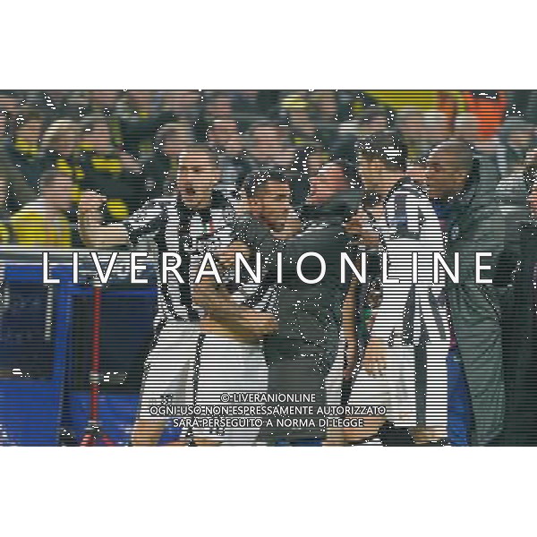2015.03.18 DORTMUND UEFA CHAMPIONS LEAGUE ROUND OF 8 GAME SEASON 2014/2015 BORUSSIA DORTMUND - JUVENTUS TURYN BRAMKA GOL RADOSC CARLOS TEVEZ 2015.03.18 DORTMUND esultanza PILKA NOZNA UEFA LIGA MISTRZOW 1/8 PUCHARU SEZON 2014/2015 BORUSSIA DORTMUND - JUVENTUS TURYN N/Z BRAMKA GOL RADOSC CARLOS TEVEZ FOTO PAWEL ANDRACHIEWICZ / PRESSFOCUS / NEWSPIX.PL --- Newspix.pl /Agenzia Aldo Liverani sas - ITALY ONLY - EDITORIAL USE ONLY *** Local Caption *** www.newspix.pl mail us: info@newspix.pl call us: 0048 022 23 22 222 --- Polish Picture Agency by Ringier Axel Springer Poland