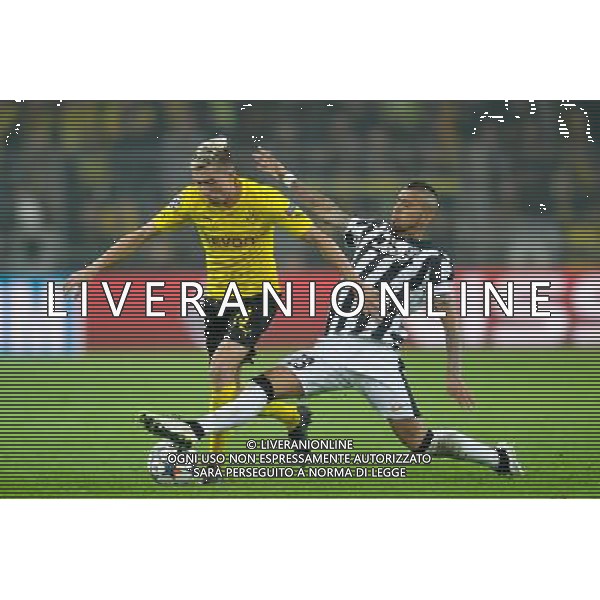 2015.03.18 DORTMUND UEFA CHAMPIONS LEAGUE ROUND OF 8 GAME SEASON 2014/2015 BORUSSIA DORTMUND - JUVENTUS TURYN ARTURO VIDAL, KEVIN KAMPL 2015.03.18 DORTMUND PILKA NOZNA UEFA LIGA MISTRZOW 1/8 PUCHARU SEZON 2014/2015 BORUSSIA DORTMUND - JUVENTUS TURYN N/Z ARTURO VIDAL, KEVIN KAMPL FOTO PAWEL ANDRACHIEWICZ / PRESSFOCUS / NEWSPIX.PL --- Newspix.pl /Agenzia Aldo Liverani sas - ITALY ONLY - EDITORIAL USE ONLY *** Local Caption *** www.newspix.pl mail us: info@newspix.pl call us: 0048 022 23 22 222 --- Polish Picture Agency by Ringier Axel Springer Poland