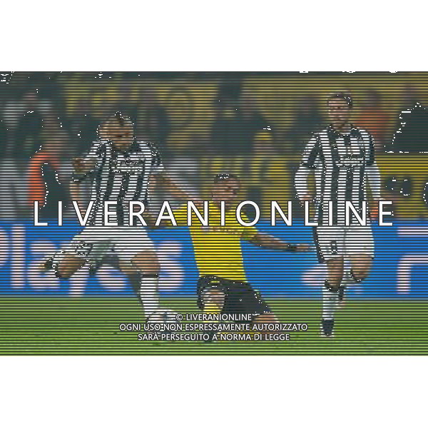 2015.03.18 DORTMUND UEFA CHAMPIONS LEAGUE ROUND OF 8 GAME SEASON 2014/2015 BORUSSIA DORTMUND - JUVENTUS TURYN ARTURO VIDAL, PIERRE-EMERICK AUBAMEYANG 2015.03.18 DORTMUND PILKA NOZNA UEFA LIGA MISTRZOW 1/8 PUCHARU SEZON 2014/2015 BORUSSIA DORTMUND - JUVENTUS TURYN N/Z ARTURO VIDAL, PIERRE-EMERICK AUBAMEYANG FOTO PAWEL ANDRACHIEWICZ / PRESSFOCUS / NEWSPIX.PL --- Newspix.pl /Agenzia Aldo Liverani sas - ITALY ONLY - EDITORIAL USE ONLY *** Local Caption *** www.newspix.pl mail us: info@newspix.pl call us: 0048 022 23 22 222 --- Polish Picture Agency by Ringier Axel Springer Poland