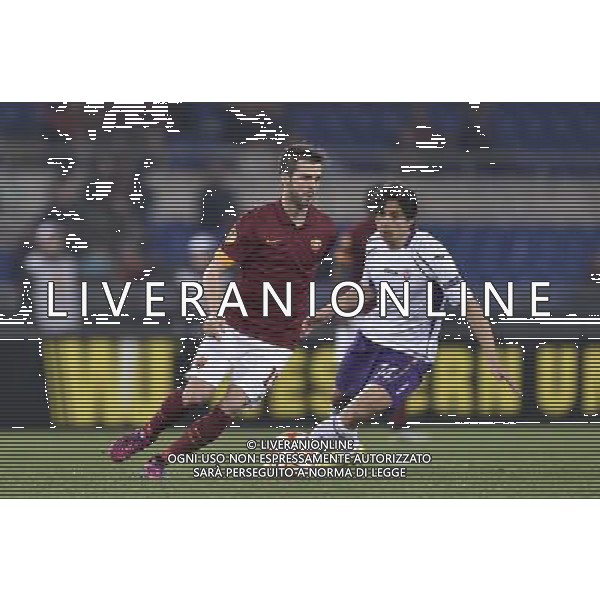 Roma - 19/03/2015 - Stadio Olimpico - Uefa Europa League 2014/2015 - ritorno ottavi di finale - AS Roma vs Fiorentina - nella foto: Miralem Pjanic e Matias Fernandez / Ph Fabrizio Corradetti - Ag. Aldo Liverani sas