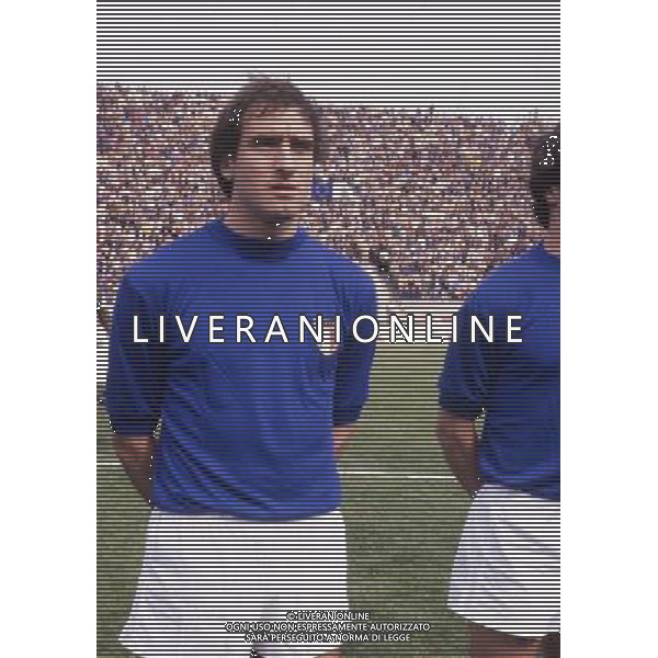 RETROSPETTIVA FRANCESCO GRAZIANI CALCIATORE NELLA FOTO FRANCESCO GRAZIANI CON LA MAGLIA DELLA NAZIONALE ITALIANA AG ALDO LIVERANI SAS