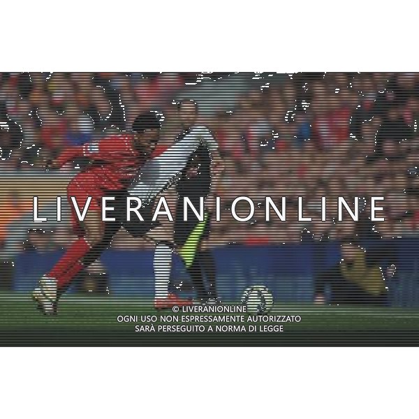 Liverpool\'s Raheem Sterling and Manchester United\'s Juan Mata Photographer Kevin Barnes/CameraSport Football - Barclays Premiership - Liverpool v Manchester United - Sunday 22nd March - Anfield - Liverpool å© CameraSport - 43 Linden Ave. Countesthorpe. Leicester. England. LE8 5PG - Tel: +44 (0) 116 277 4147 - admin@camerasport.com - www.camerasport.com /AGENZIA ALDO LIVERANI SAS - ITALY ONLY - EDITORIAL USE ONLY