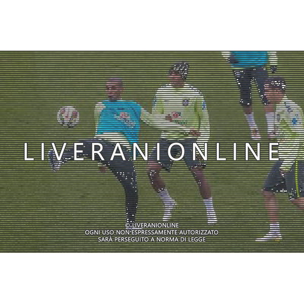 Fernandinho / Elias - 24.03.2015 - Football - Entrainement Bresil -Stade Charlety-Paris Photo : Andre Ferreira / Icon Sport AG ALDO LIVERANI SAS ONLY ITALY