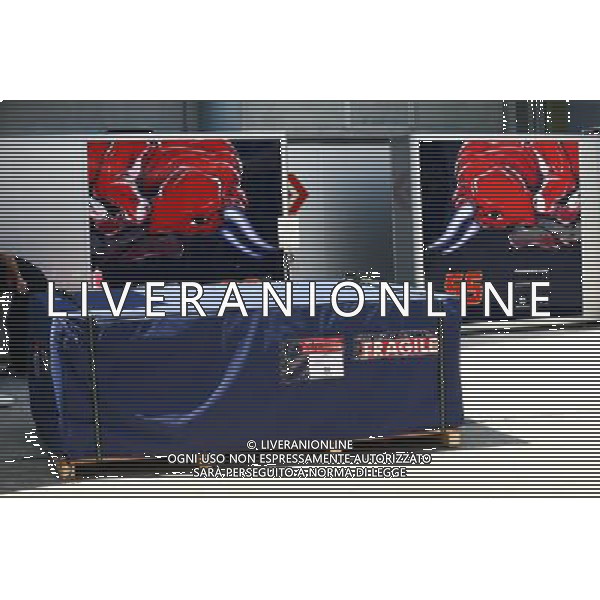 Scuderia Toro Rosso freight. 26.03.2015. Formula 1 World Championship, Rd 2, Malaysian Grand Prix, Sepang, Malaysia, Thursday. /Agenzia Aldo Liverani sas - ITALY ONLY - EDITORIAL USE ONLY - Gp F1 di Malesia 26 marzo 2015