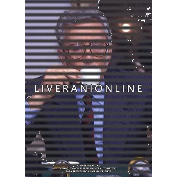 RETROSPETTIVA ARNALDO FORLANI POLITICO DEMOCRAZIA CRISTIANA NELLA FOTO ARNALDO FORLANI POLITICO DEMOCRAZIA CRISTIANA AG ALDO LIVERANI SAS