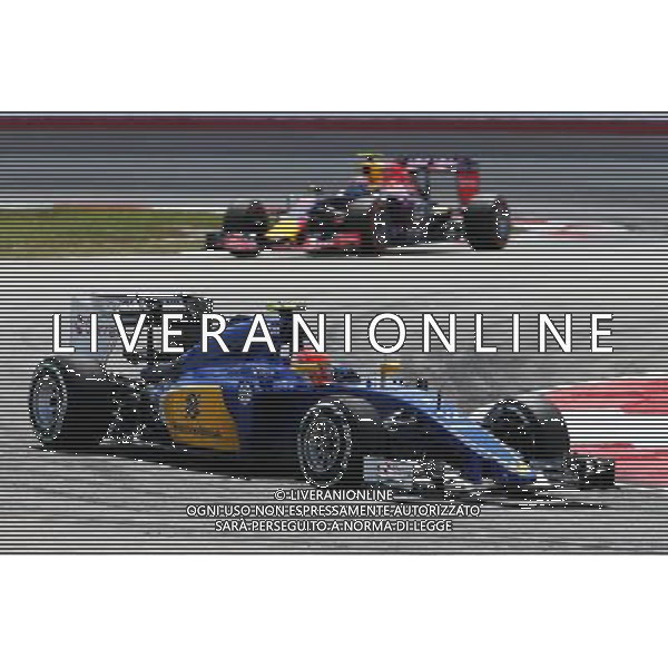 Felipe Nasr (BRA) Sauber C34. 27.03.2015. Formula 1 World Championship, Rd 2, Malaysian Grand Prix, Sepang, Malaysia, Friday. - www.xpbimages.com, EMail: requests@xpbimages.com - copy of publication required for printed pictures. Every used picture is fee-liable. © Copyright: Photo4 / XPB Images Agenzia Aldo Liverani s.a.s/ONLY ITALY