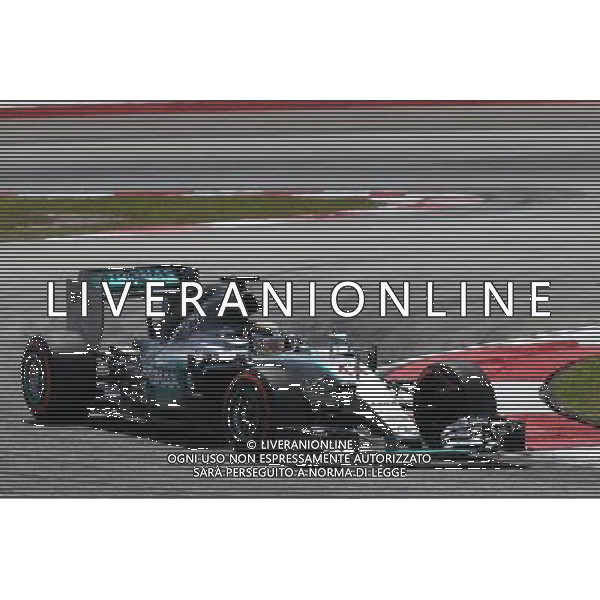 Lewis Hamilton (GBR) Mercedes AMG F1 W06. 27.03.2015. Formula 1 World Championship, Rd 2, Malaysian Grand Prix, Sepang, Malaysia, Friday. - www.xpbimages.com, EMail: requests@xpbimages.com - copy of publication required for printed pictures. Every used picture is fee-liable. © Copyright: Photo4 / XPB Images Agenzia Aldo Liverani s.a.s/ONLY ITALY