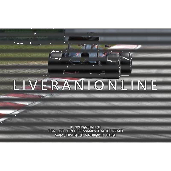 Fernando Alonso (ESP), McLaren Honda 27.03.2015. Formula 1 World Championship, Rd 2, Malaysian Grand Prix, Sepang, Malaysia, Friday. - www.xpbimages.com, EMail: requests@xpbimages.com - copy of publication required for printed pictures. Every used picture is fee-liable. © Copyright: Charniaux / XPB Images Agenzia Aldo Liverani s.a.s/ONLY ITALY