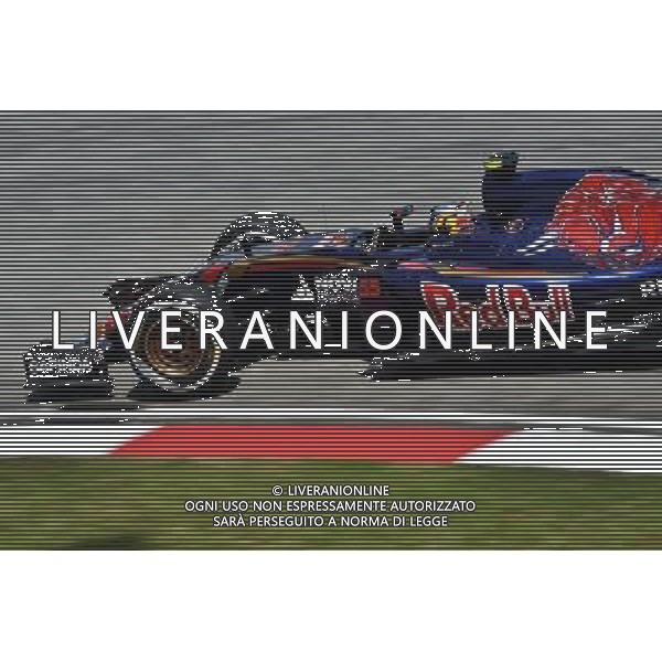 Carlos Sainz Jr (ESP) Scuderia Toro Rosso STR10. 27.03.2015. Formula 1 World Championship, Rd 2, Malaysian Grand Prix, Sepang, Malaysia, Friday. - www.xpbimages.com, EMail: requests@xpbimages.com - copy of publication required for printed pictures. Every used picture is fee-liable. © Copyright: Price / XPB Images Agenzia Aldo Liverani s.a.s/ONLY ITALY