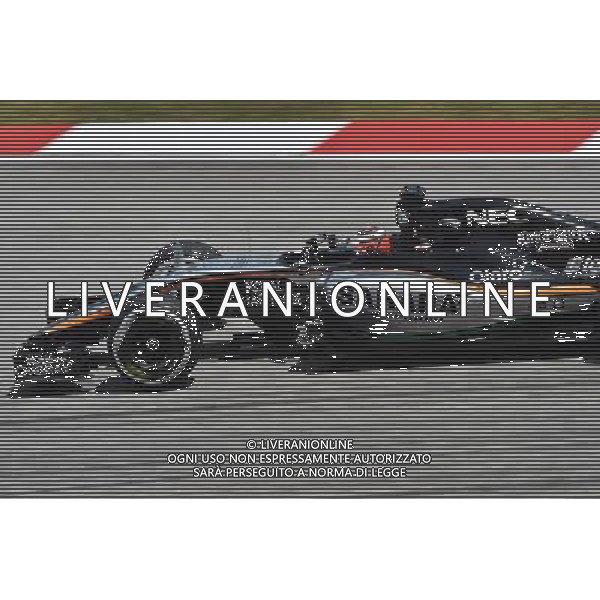 Nico Hulkenberg (GER) Sahara Force India F1 VJM08. 27.03.2015. Formula 1 World Championship, Rd 2, Malaysian Grand Prix, Sepang, Malaysia, Friday. - www.xpbimages.com, EMail: requests@xpbimages.com - copy of publication required for printed pictures. Every used picture is fee-liable. © Copyright: Price / XPB Images Agenzia Aldo Liverani s.a.s/ONLY ITALY