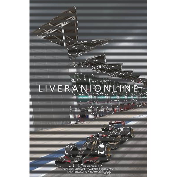 Pastor Maldonado (VEN) Lotus F1 E23. 28.03.2015. Formula 1 World Championship, Rd 2, Malaysian Grand Prix, Sepang, Malaysia, Saturday. - www.xpbimages.com, EMail: requests@xpbimages.com - copy of publication required for printed pictures. Every used picture is fee-liable. Â© Copyright: Batchelor / XPB Images/ONLY ITALY/Agenzia Aldo Liverani s.a.s.