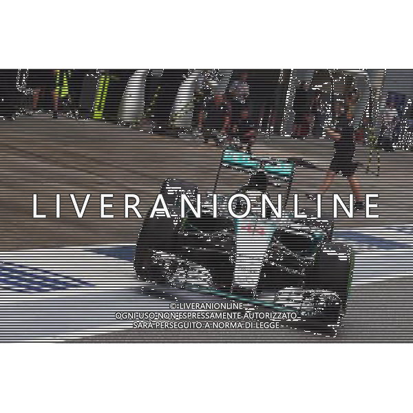 Lewis Hamilton (GBR) Mercedes AMG F1 W06 leaves the pits. 28.03.2015. Formula 1 World Championship, Rd 2, Malaysian Grand Prix, Sepang, Malaysia, Saturday. - www.xpbimages.com, EMail: requests@xpbimages.com - copy of publication required for printed pictures. Every used picture is fee-liable. Â© Copyright: Batchelor / XPB Images/ONLY ITALY/Agenzia Aldo Liverani s.a.s.