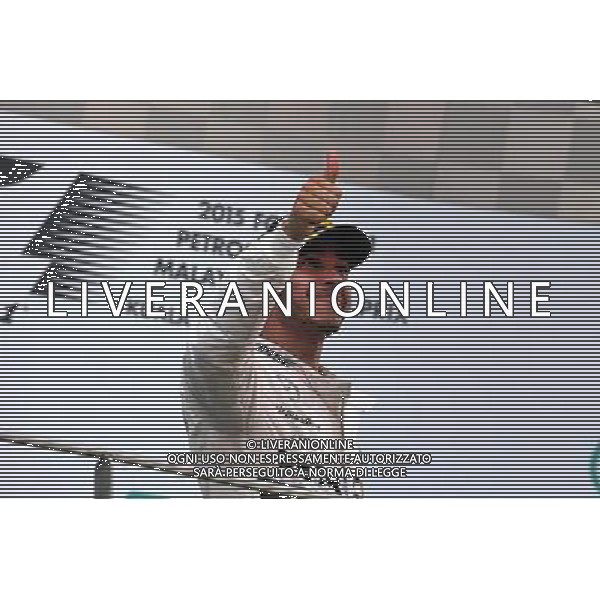 Lewis Hamilton (GBR), Mercedes AMG F1 Team 29.03.2015. Formula 1 World Championship, Rd 2, Malaysian Grand Prix, Sepang, Malaysia, Sunday. /AGENZIA ALDO LIVERANI SAS - ITALY ONLY - EDITORIAL USE ONLY