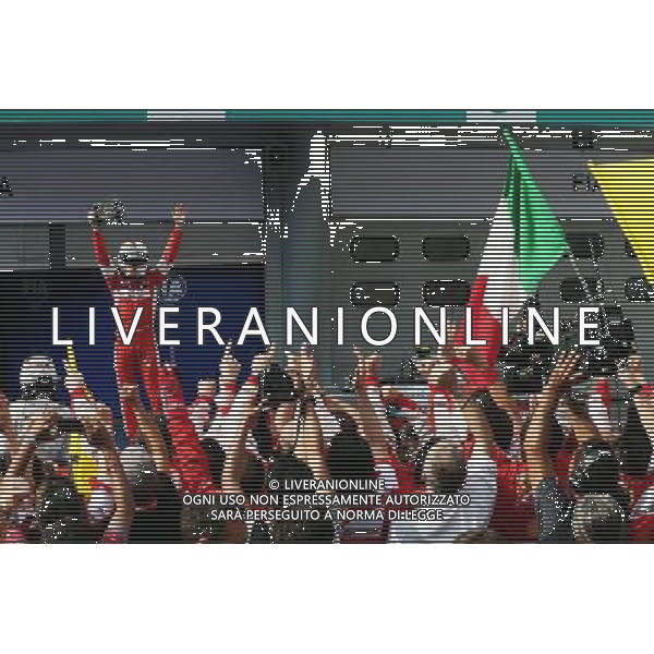 Race winner Sebastian Vettel (GER) Ferrari celebrates in parc ferme. 29.03.2015. Formula 1 World Championship, Rd 2, Malaysian Grand Prix, Sepang, Malaysia, Sunday. - www.xpbimages.com, EMail: requests@xpbimages.com - copy of publication required for printed pictures. Every used picture is fee-liable. Â© Copyright: Photo4 / XPB Images/Agenzia Aldo Liverani s.a.s.